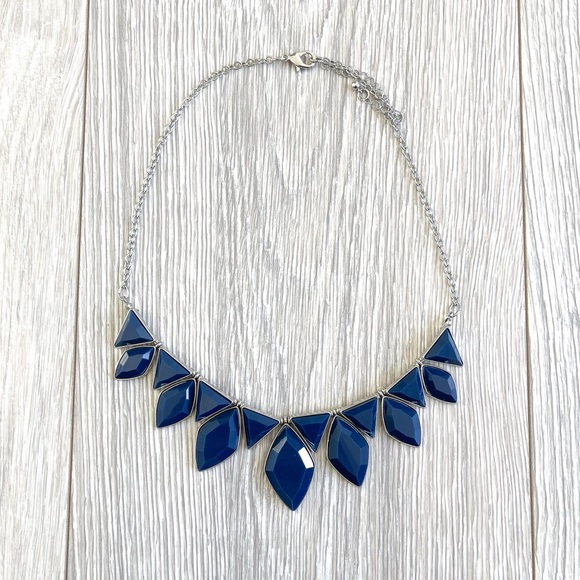 Jewelry - Blue Jewel Costume Jewelry Necklace